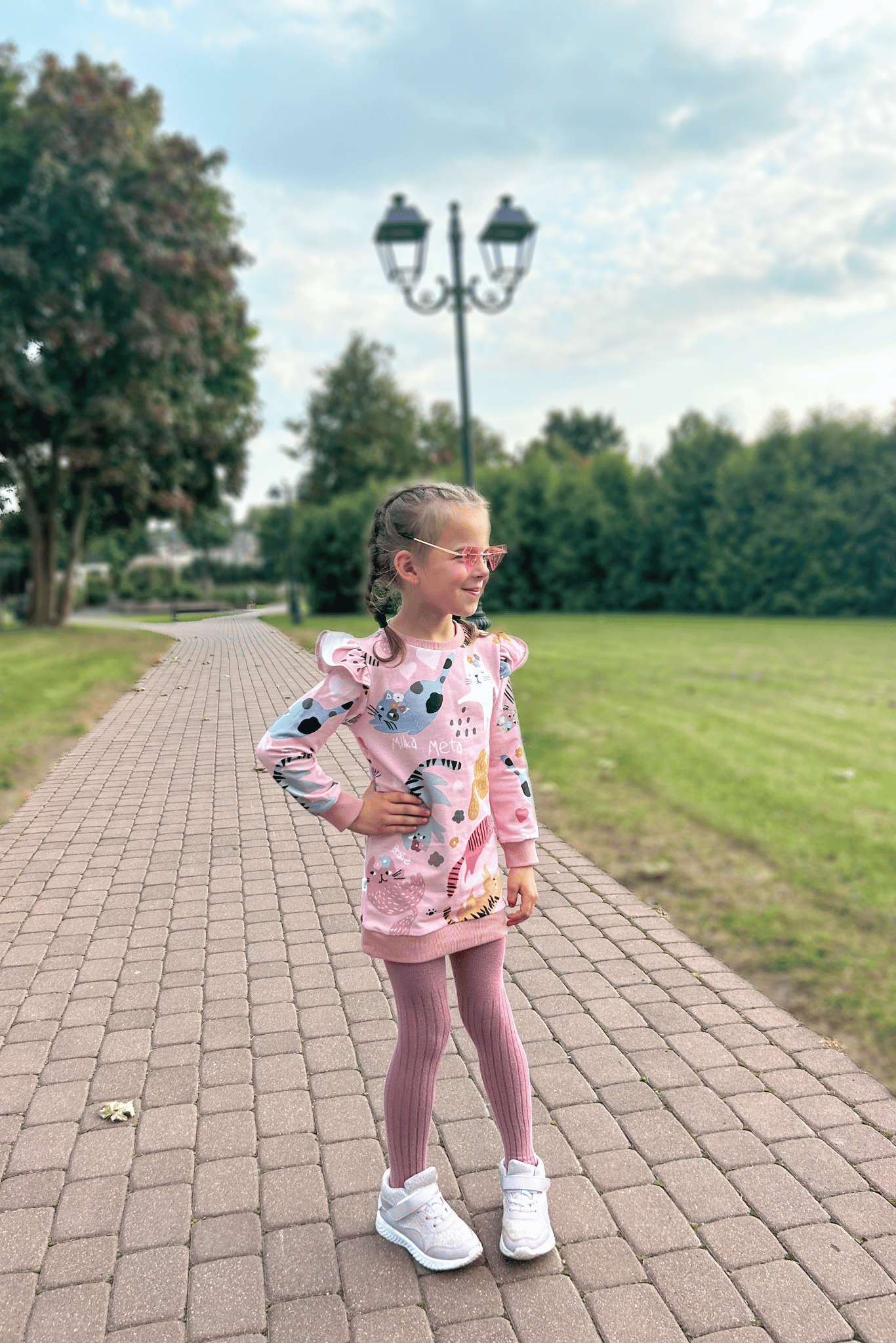 Vaikiška tunika “Katinėliai” - Stiliaus detalė