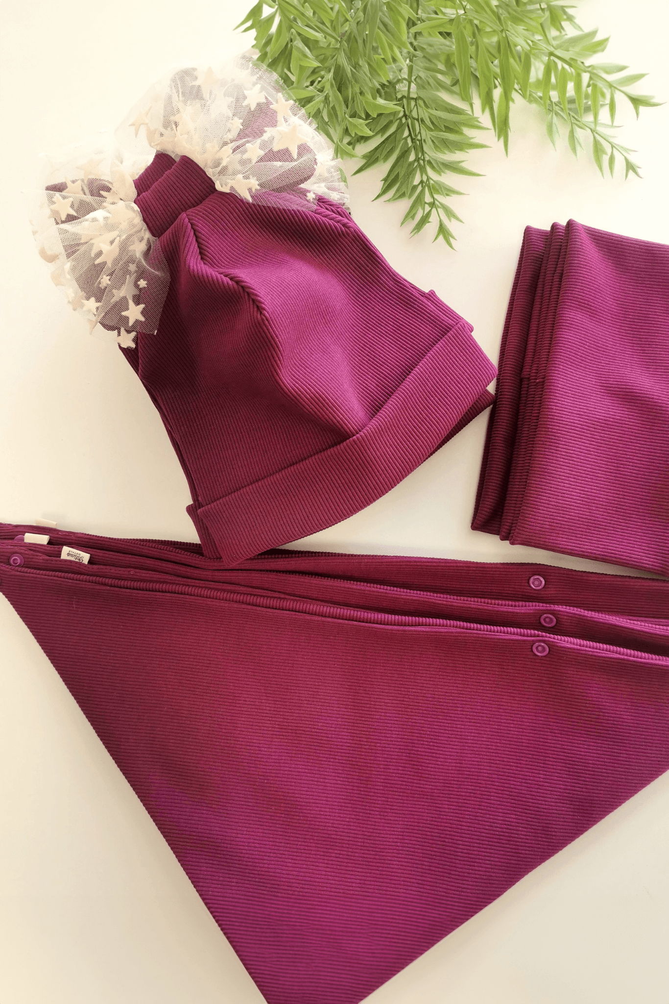 Caspia spalvos RIB kepurės ir šaliko/movos komplektai vaikams - Stiliaus detalė