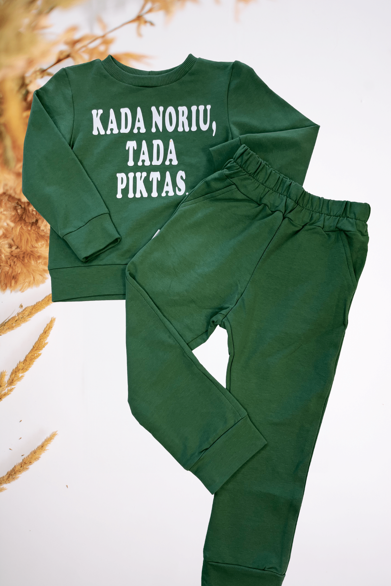 Vaikiškas kostiumėlis "Kada noriu, tada piktas.” | Be pūkelio | Chaki spalvos - Stiliaus detalė
