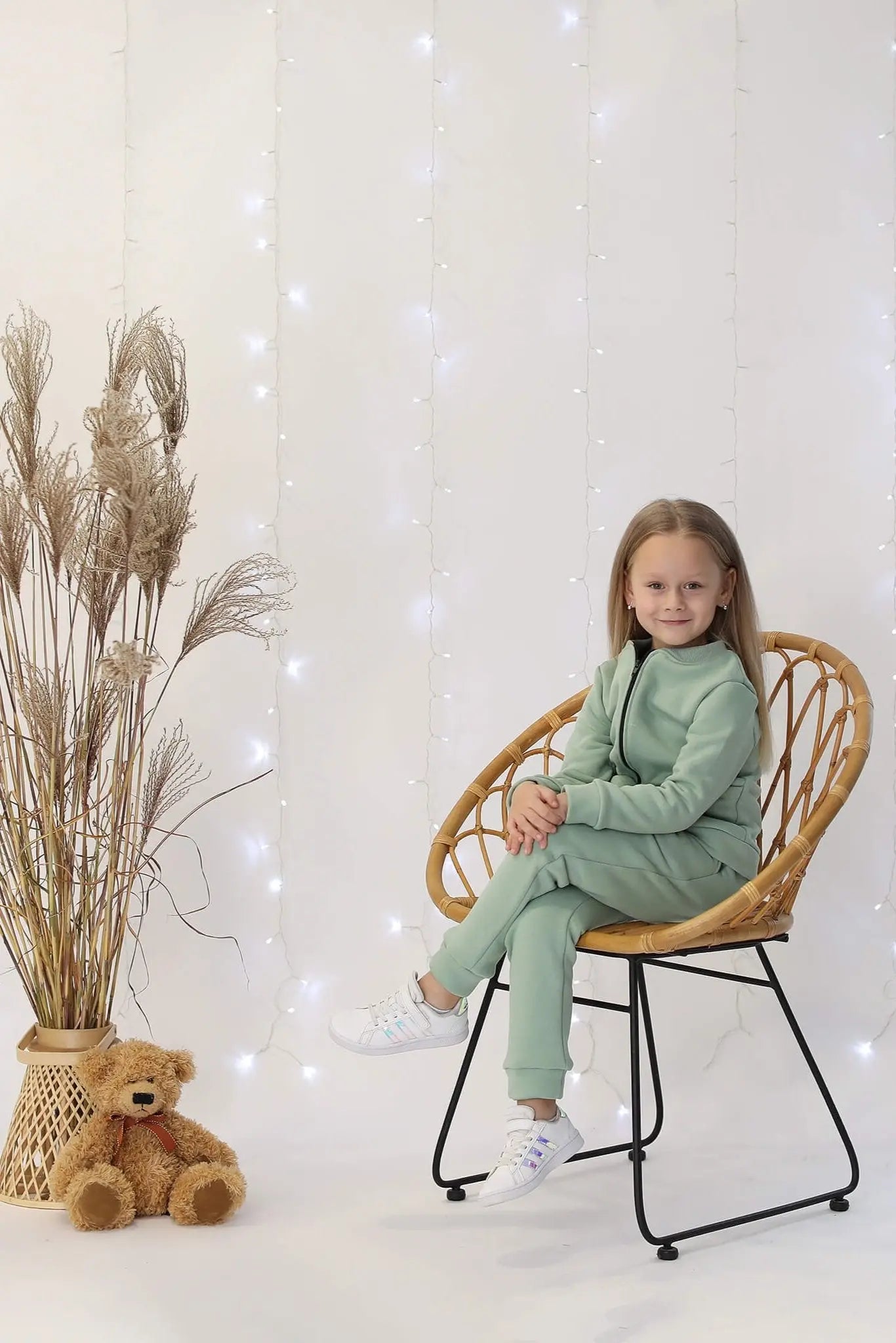 Vaikiškas kostiumėlis “Mažoji princesė”Stiliaus detalė