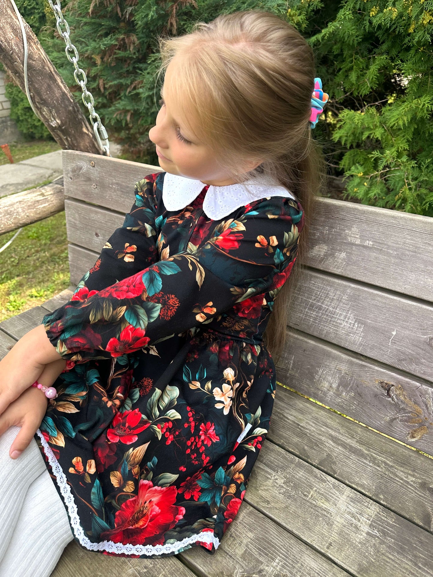 Suknelė mergaitėms "Romantika"