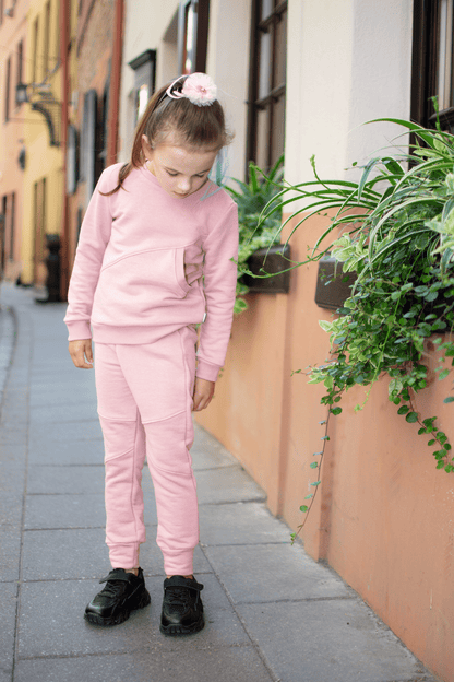 Pelenų rožinės spalvos vaikiškas kostiumėlis “Vaikystė" - Stiliaus detalė