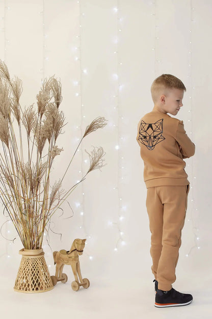 Vaikiškas kostiumėlis “Smėlinis lapinas”Stiliaus detalė