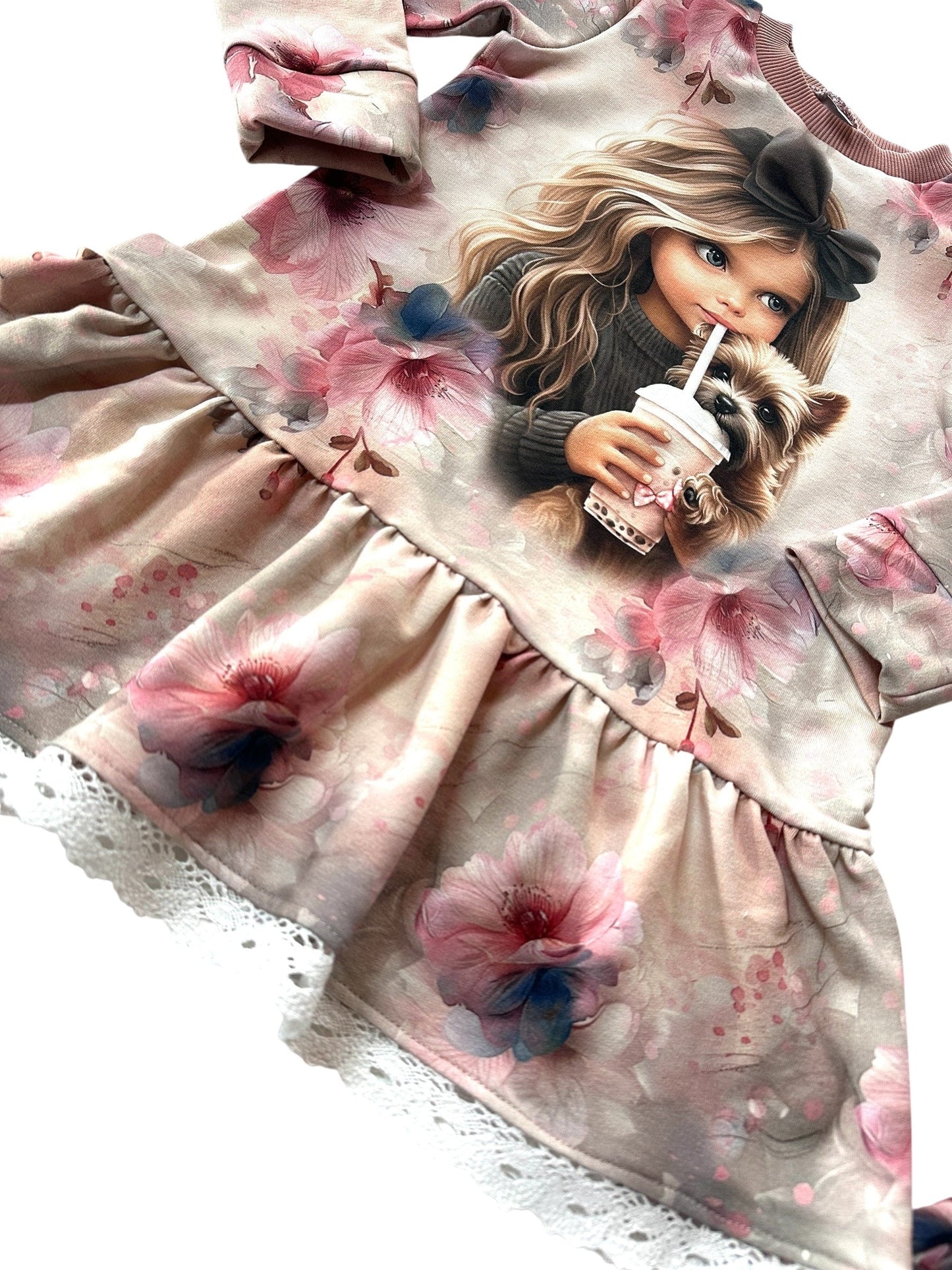 Vaikiška suknelė „Mergaitė su šuniuku“ - Stiliaus detalė