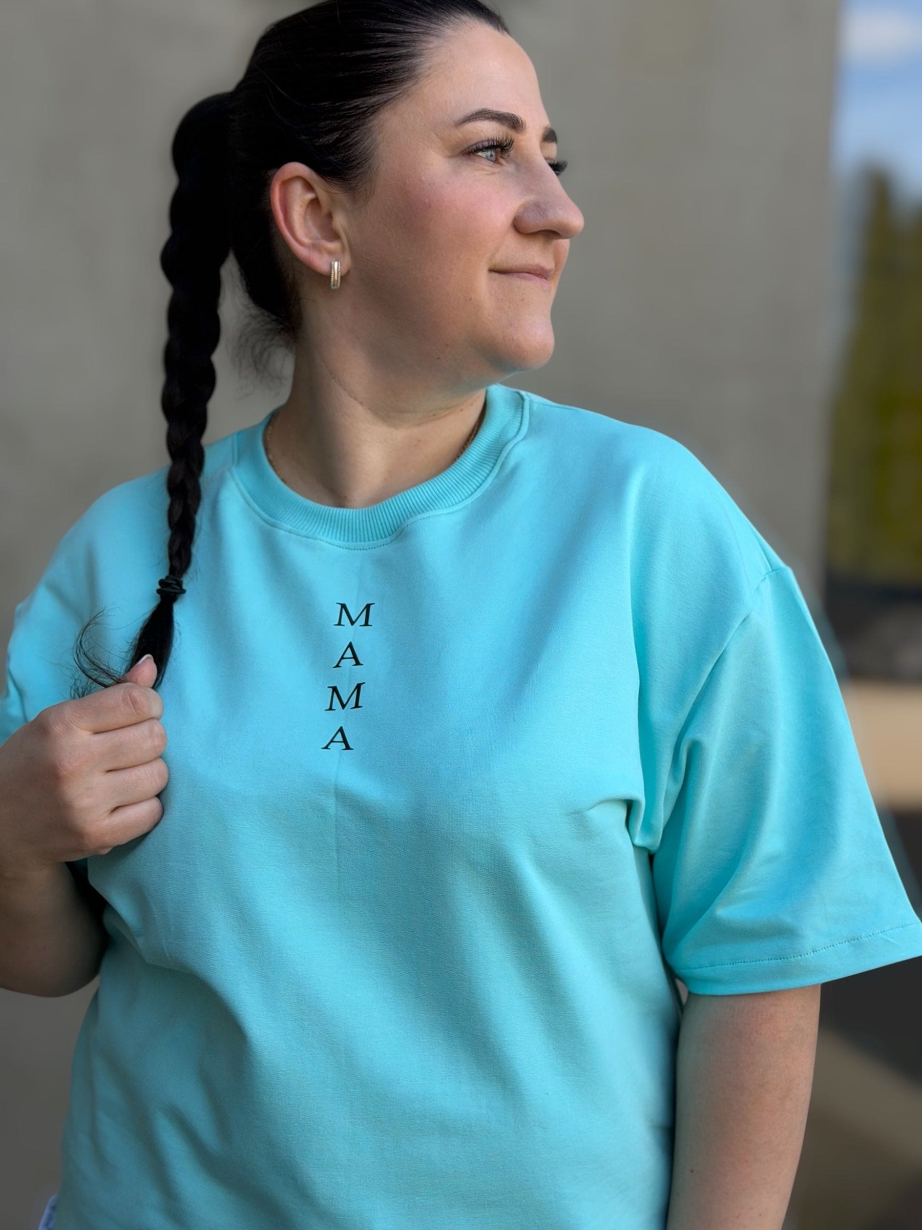 Oversize maikutė moterims "MAMA" - Stiliaus detalė