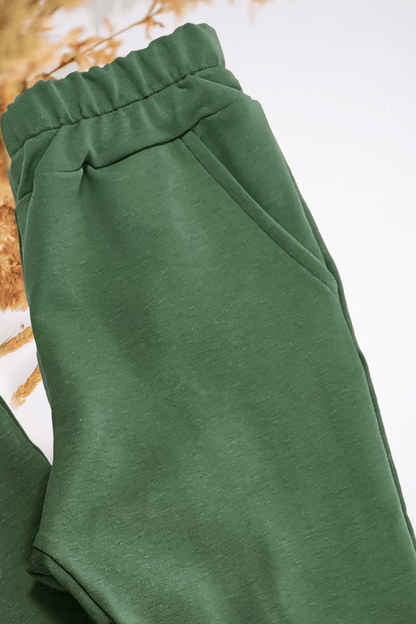 Klasikinės vaikiškos kelnės | Samanų žalios spalvos | Be pūkelio - Stiliaus detalė
