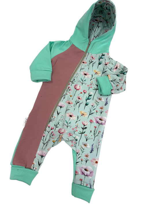 Vaikiškas romperis "Gėlės" | Ribotas kiekis | 74 dydis - Stiliaus detalė